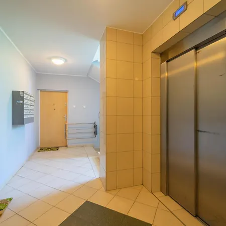 Rodzinny 3city Z 5 Sypialniami, Parkingiem I Ogrodkiem By Renters *